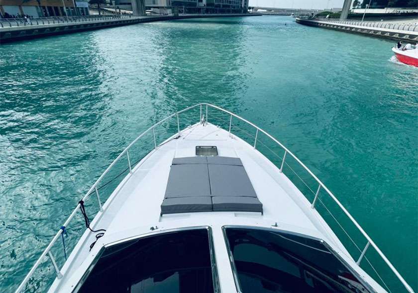 45 Ft Luxury Yacht Dubai