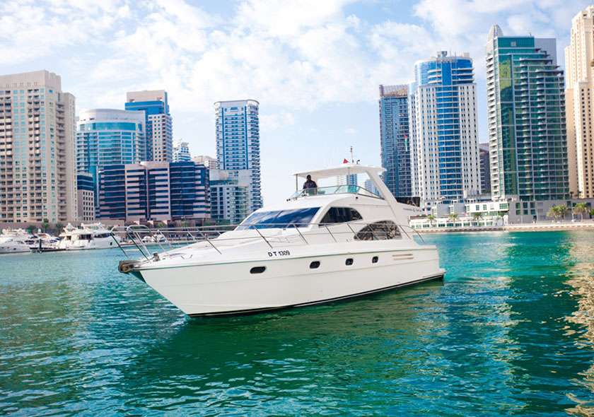 55 Ft Luxury Yacht rental Dubai Marina